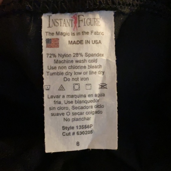 INSTANTFIGURE Skirted One Piece Swimsuit - Picture 13 of 14